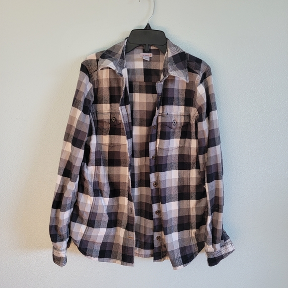 ‼️Sold‼️Carhartt black and white flannel shirt - Picture 2 of 5